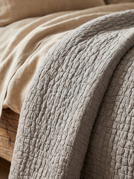 The Siwa Pebble Quilt