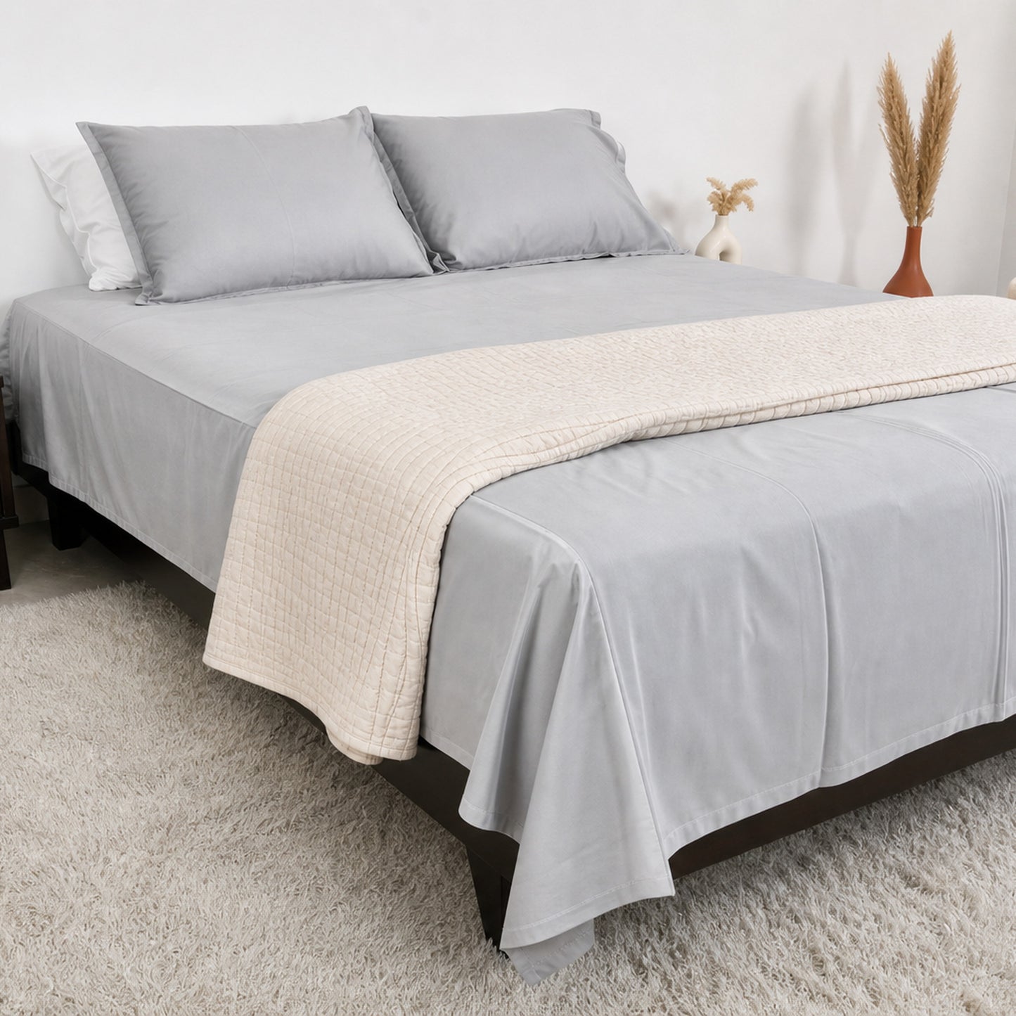 Homlin Luxury Sateen Cotton Bedsheet - 800 TC product photo - 22-bedsheet-set-gray-full-wide-alt-1.jpg