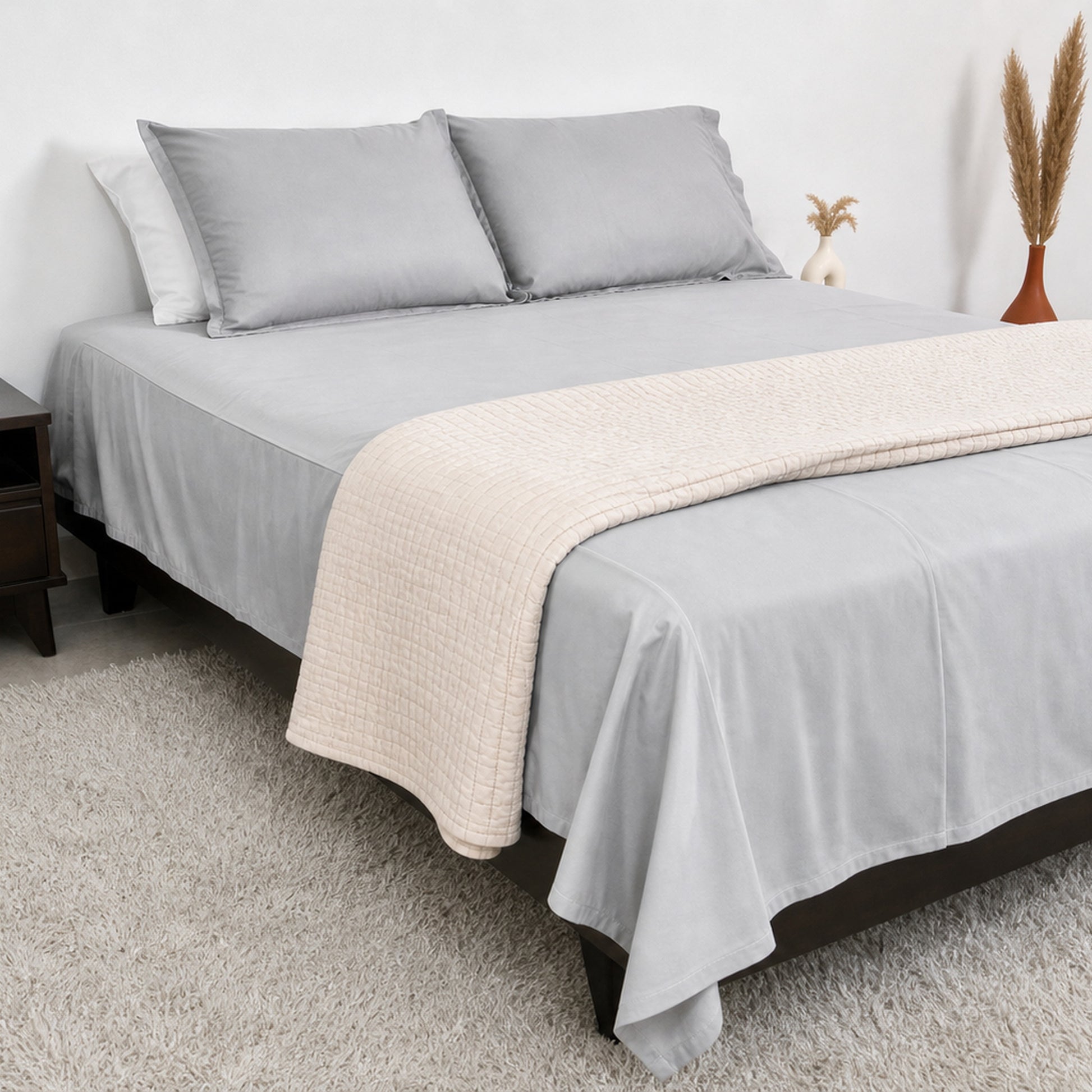 Homlin Luxury Sateen Cotton Bedsheet - 800 TC product photo - 23-bedsheet-set-gray-full-wide-alt-2.jpg