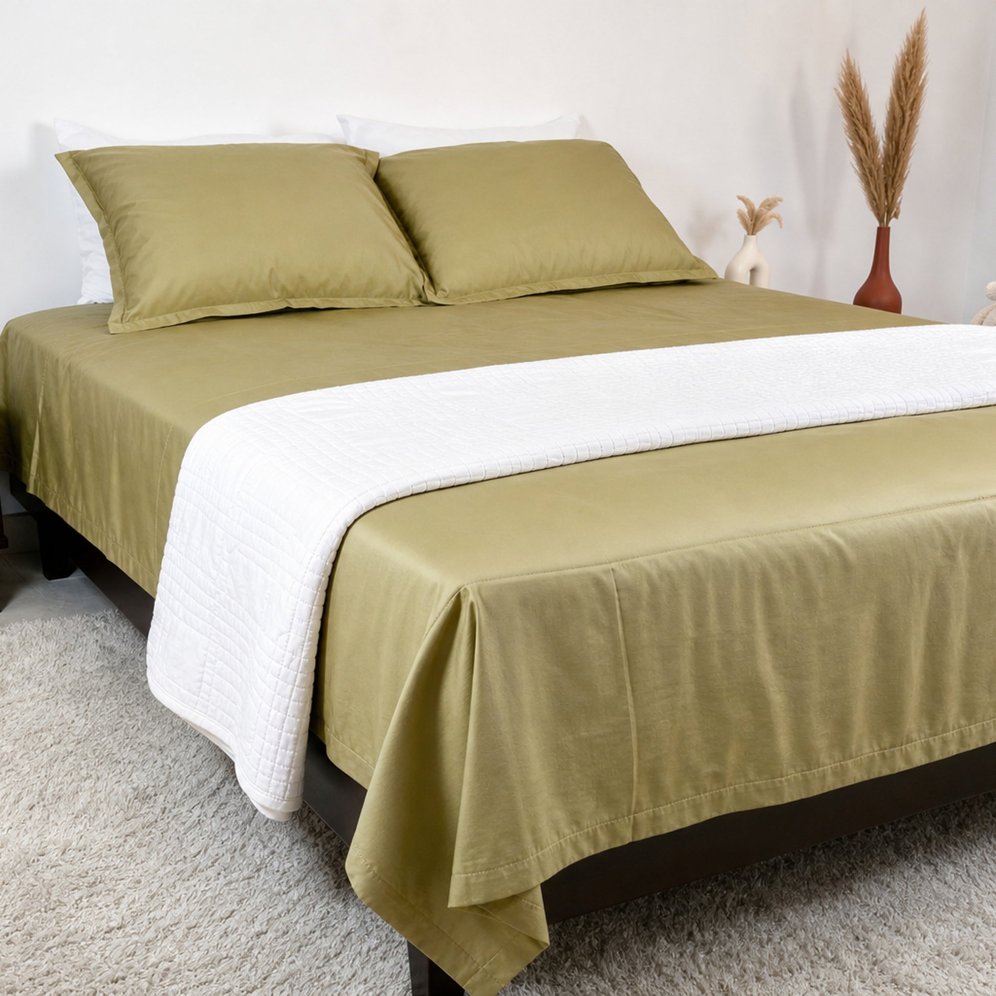 Homlin Luxury Sateen Cotton Bedsheet - 800 TC product photo - 27-bedsheet-set-olive-full-wide-alt-1.jpg