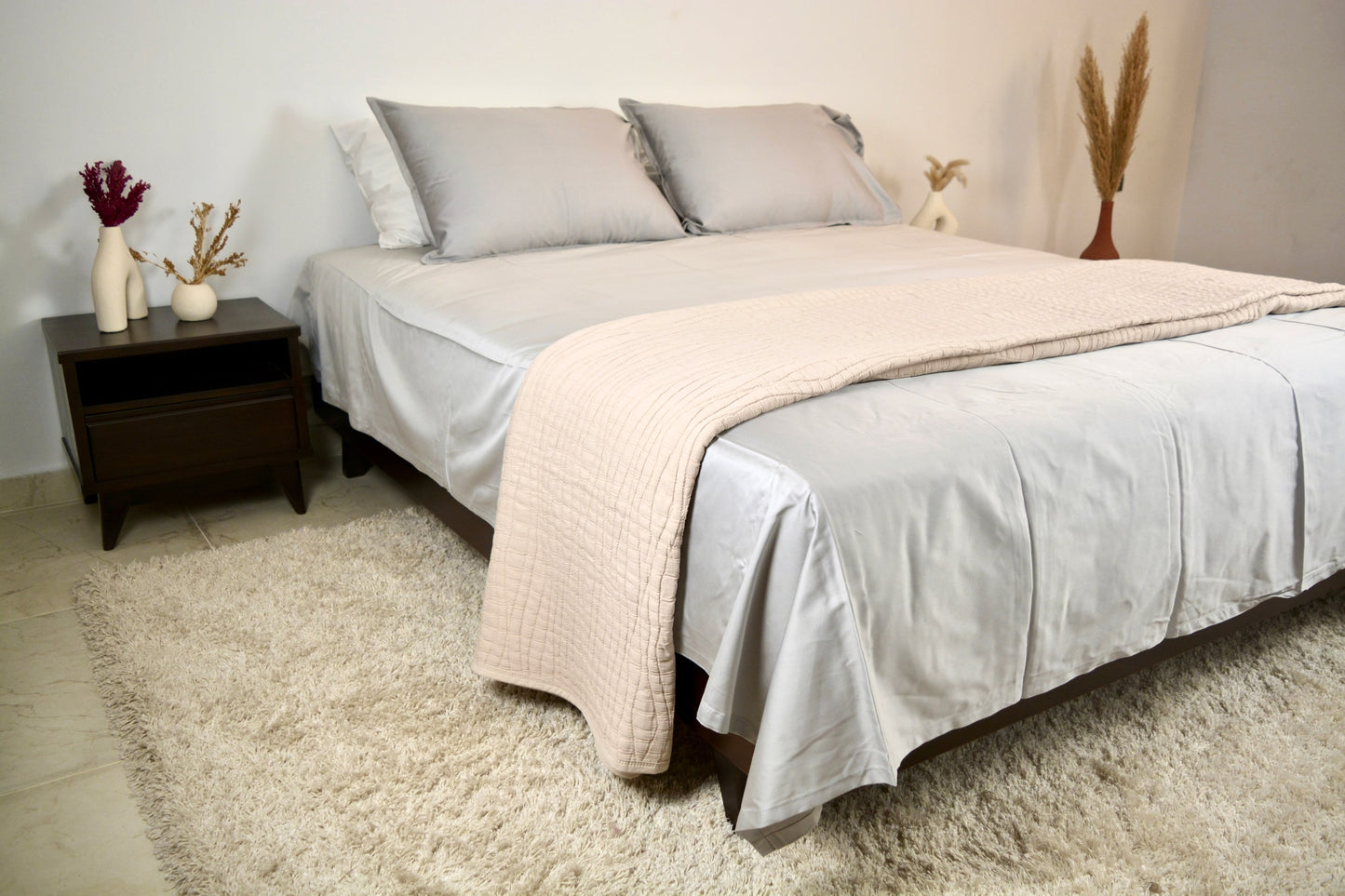 Homlin Sateen Cotton Bedsheet - 500 TC flat sheet in Cream, 250 x 270 cm, full bed lifestyle - enhanced from DSC_0613.jpg