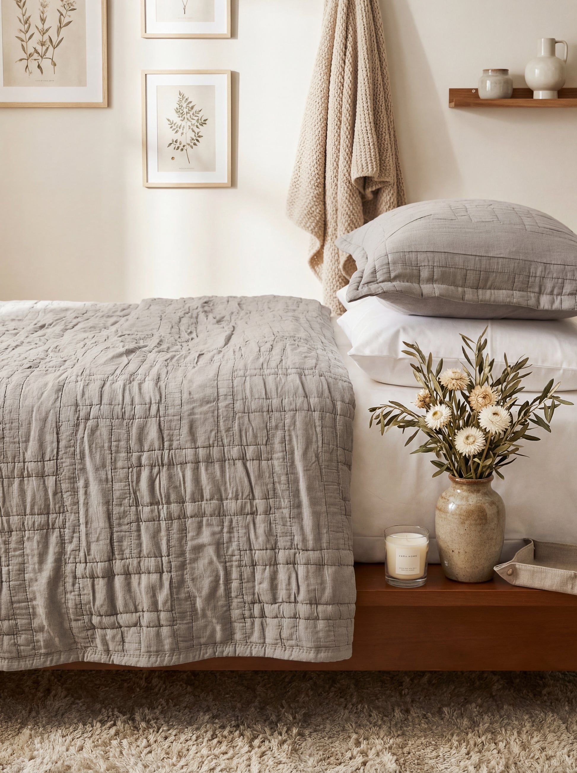 The Luxor Heritage Grid Quilt