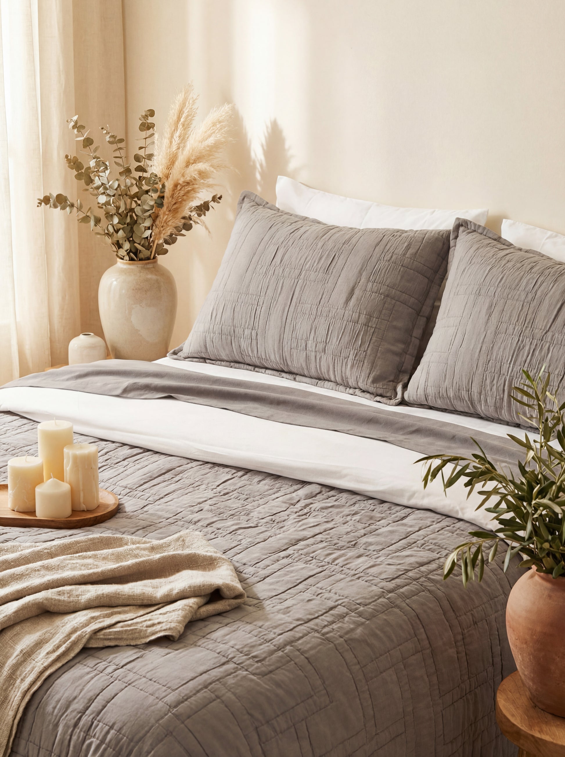 The Luxor Heritage Grid Quilt